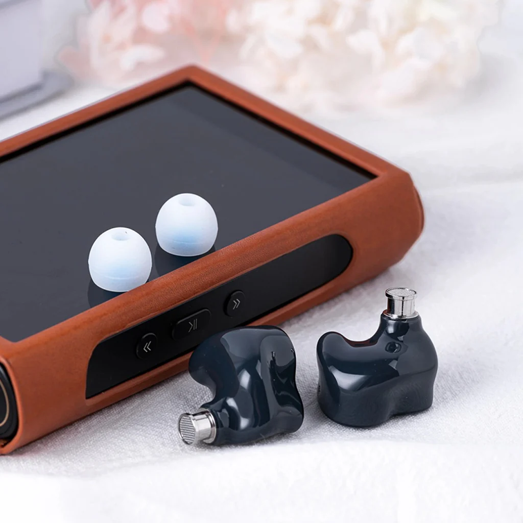 Hisenior - Mega5-EST Hybrid Driver IEM - Image 6