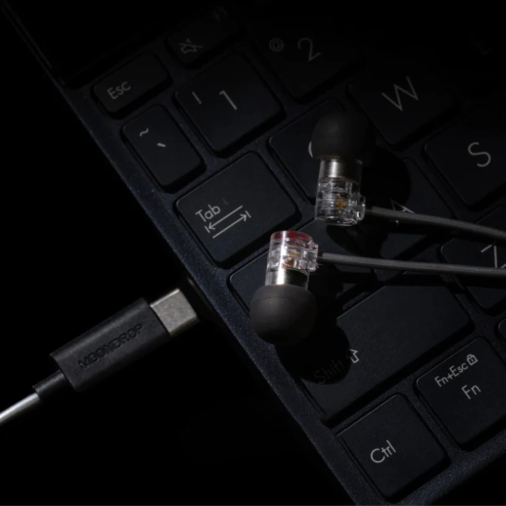 MOONDROP - Quarks DSP Wired IEM - Image 4