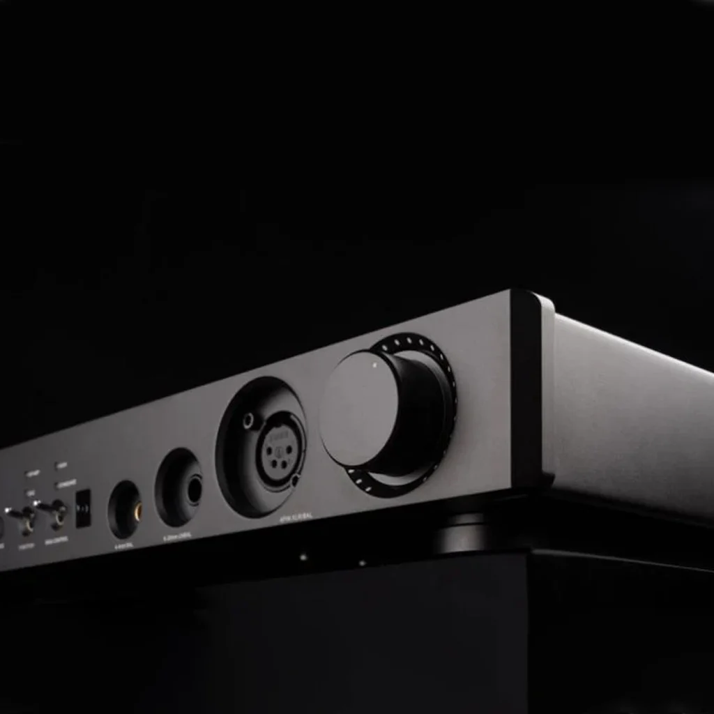Questyle CMA 18 Master ES9039PRO Flagship DAC/Amp - Image 4